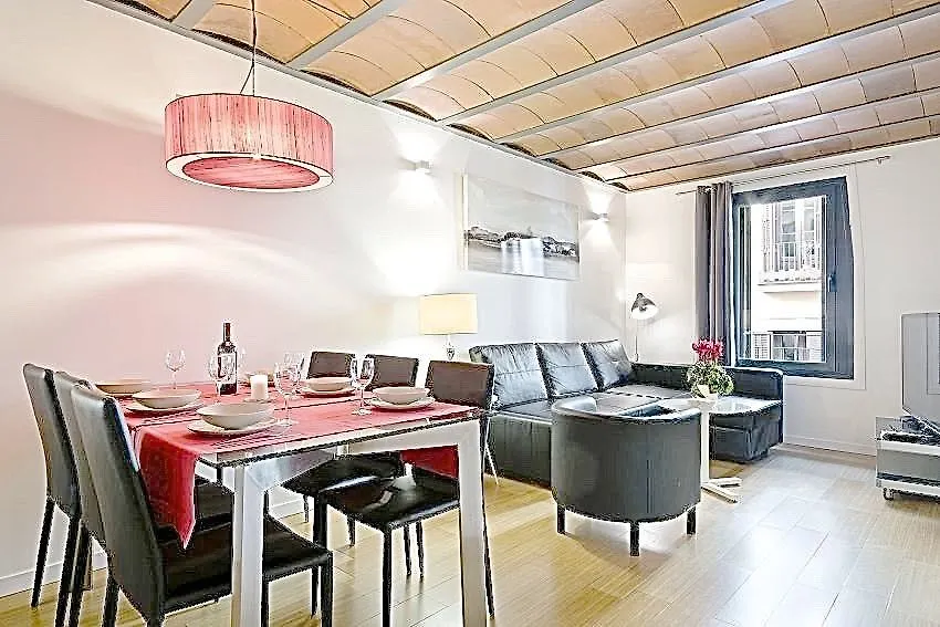 Golden Tulip Victoria Apartment